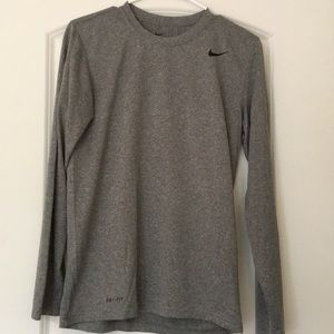 Nike long sleeve dri-fit performance shirt